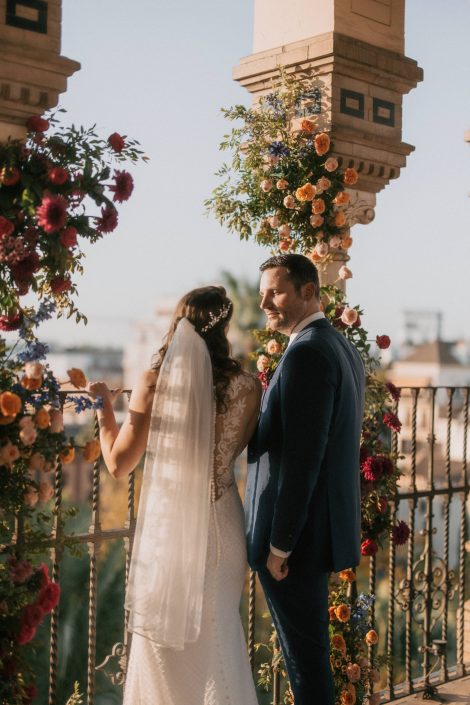 J&E elopement in seville