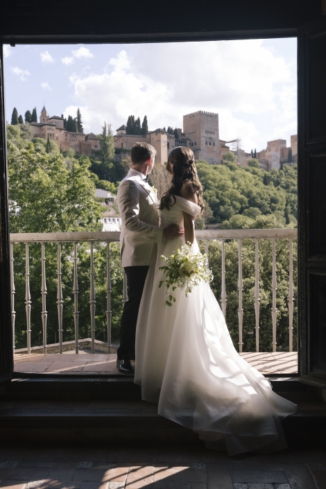 elegante boda de destino en Granada